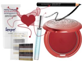 Beauty Stash: Essentials For Your Bag